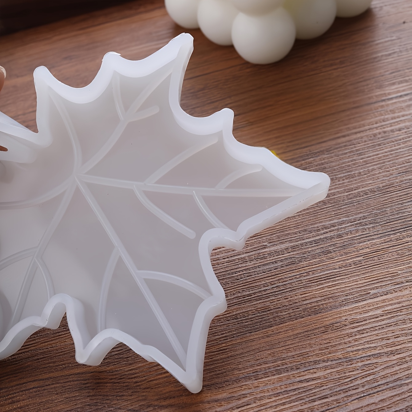 1PC カエデの葉の形をしたシリコンモールド、DIY 石鹸、 - Soap Making Organic のレビューと価格