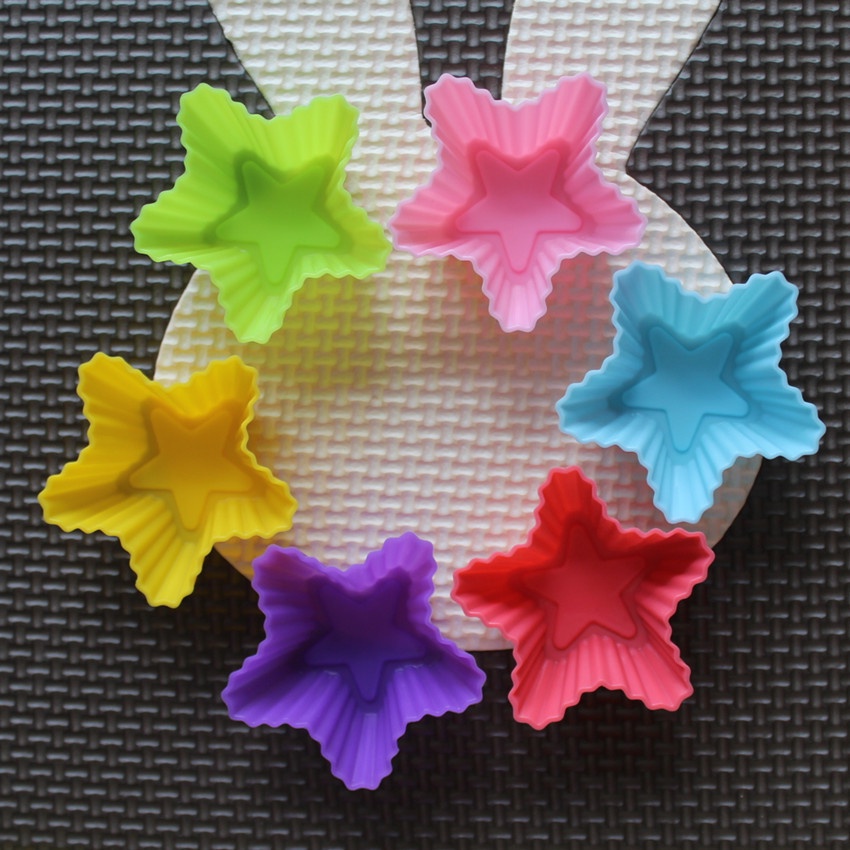 6個入りセット、焦げ付き防止加工の花柄シリコン型。チョコレー - Soap Making Organic のレビューと価格
